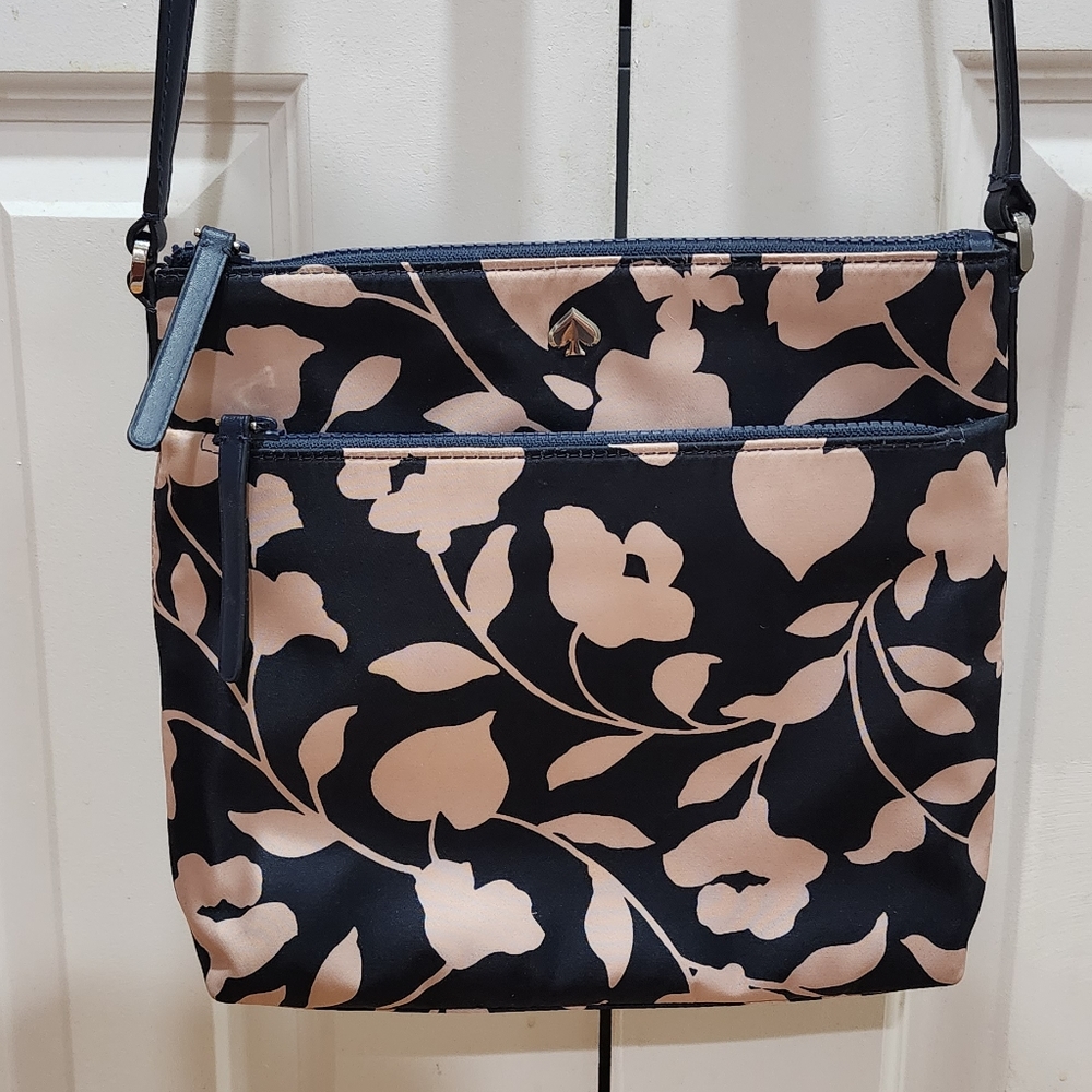 Kate Spade Nightcap & Pink Jae Garden Vine Flat Crossbody Bag EUC